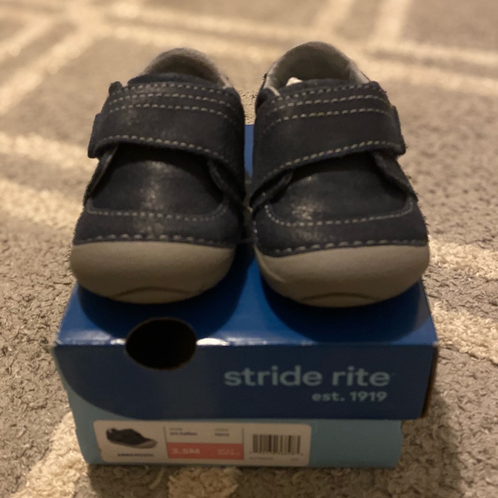 Stride Rite Sm Kellen Baby Boy Shoe NEVER WORN